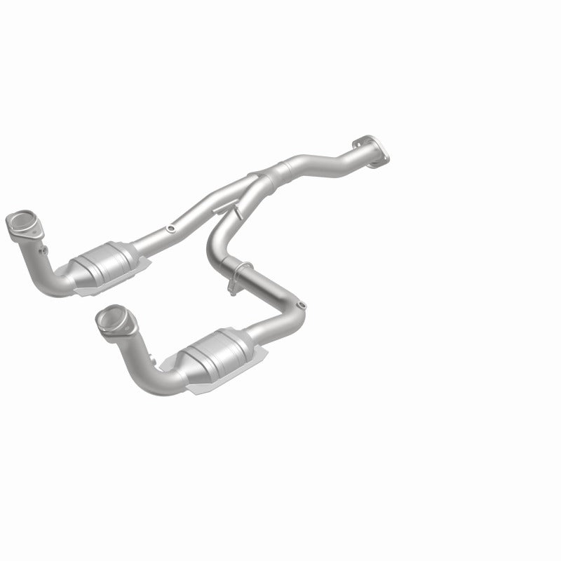 MagnaFlow Direct Fit Catalytic Converter 07 Jeep Liberty 3.7L
