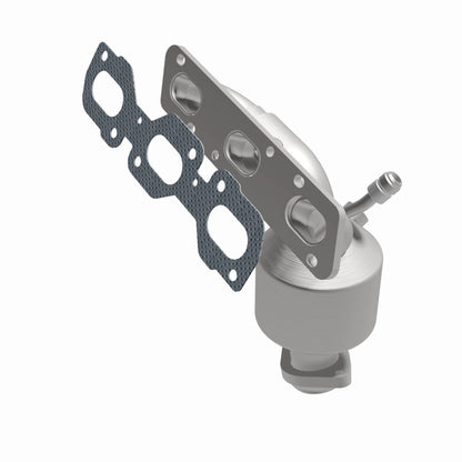 MagnaFlow Direct Fit Catalytic Converter 00-01 Mazda MPV 2.5L Manifold