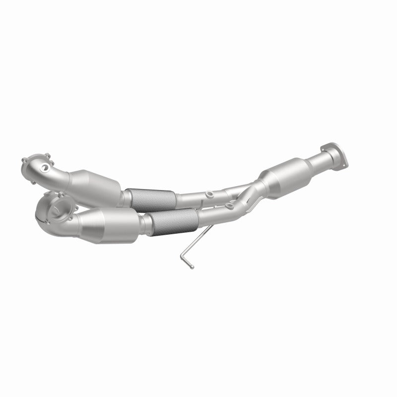 MagnaFlow 02-05 S80 2.9 L Underbody Direct Fit Converter