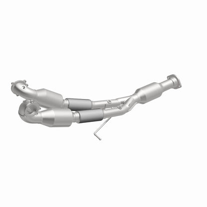 MagnaFlow 02-05 S80 2.9 L Underbody Direct Fit Converter
