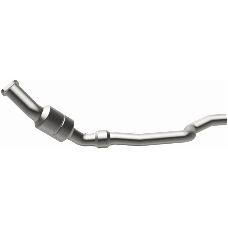 MagnaFlow Direct Fit Catalytic Converter 06-14 Chrysler 300 5.7L