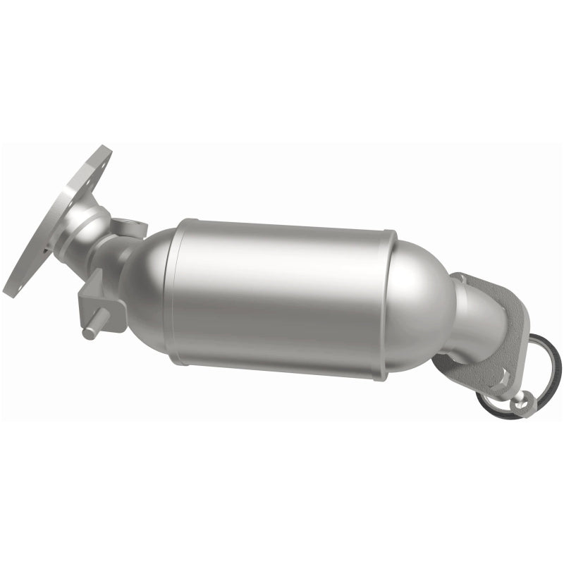 MagnaFlow 17-20 Toyota Sienna / 16-19 Lexus RX350 V6 3.5L Direct Fit Manifold Catalytic Converter