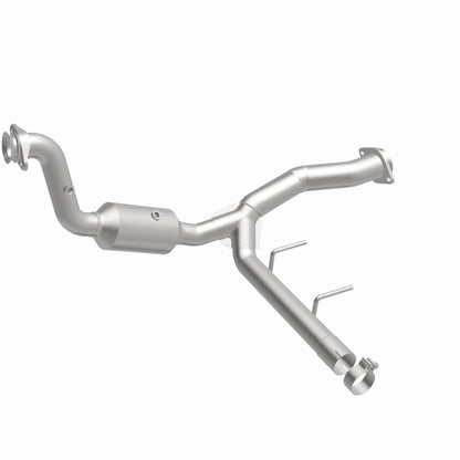 MagnaFlow Direct Fit Catalytic Converter 15-17 Ford F150 V6 2.7L OEM Underbody