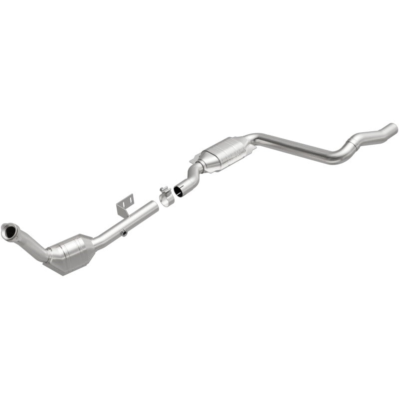 MagnaFlow Direct Fit Catalytic Converter 2003 ML350 3.7L Underbody