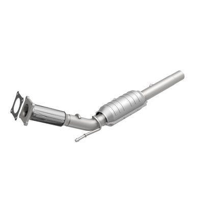 MagnaFlow Direct Fit Catalytic Converter 06-10 VW Beetle 2.5L
