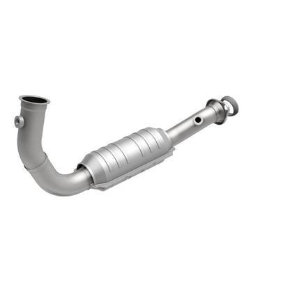 MagnaFlow Direct Fit Catalytic Converter 2004 Liberty P/S frt