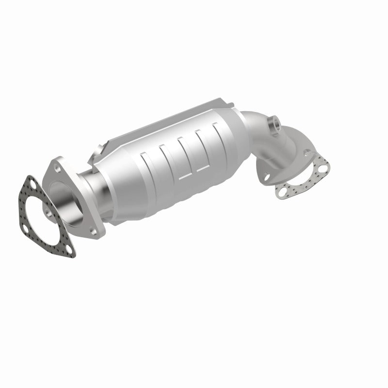 MagnaFlow Direct Fit Catalytic Converter Audi 97-05 A4/A4 Quattro / Volkswagen 00-05 Passat 1.8L