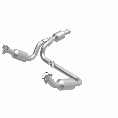 MagnaFlow 09-13 Chevrolet Silverado 1500 5.3L Direct Fit Converter