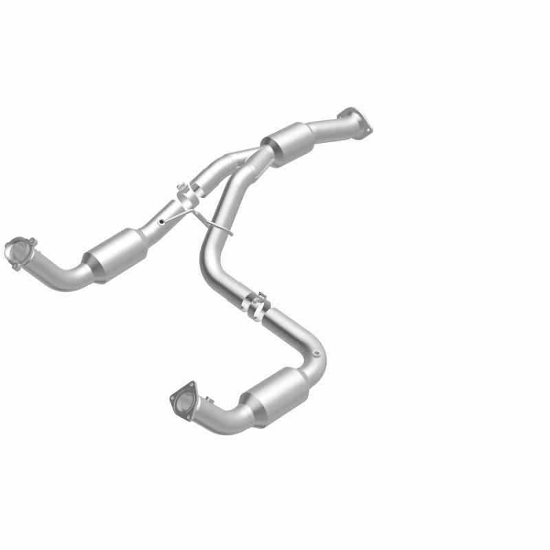 MagnaFlow 12-14 Chevrolet Silverado 2500 HD 6.0L Direct Fit Converter