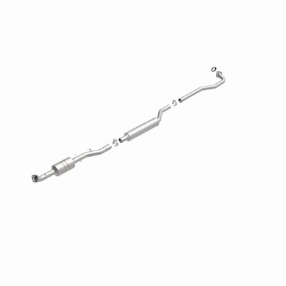 MagnaFlow Direct Fit Catalytic Converter 2008-2009 OUTLANDER 2.4 L Underbody