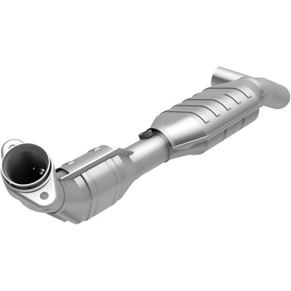 MagnaFlow Direct Fit Catalytic Converter 03 Lincoln Navigator 5.4L