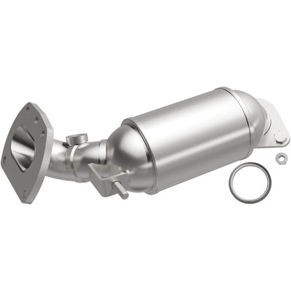 MagnaFlow 17-20 Toyota Sienna / 16-19 Lexus RX350 V6 3.5L Direct Fit Manifold Catalytic Converter