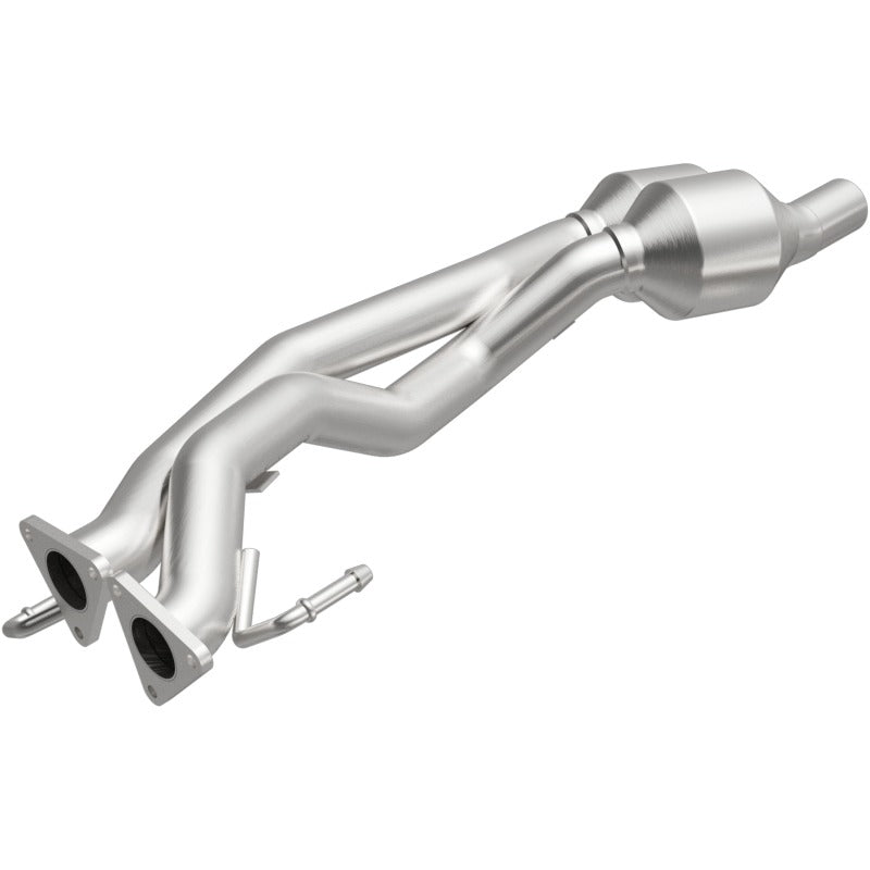 MagnaFlow Direct Fit Catalytic Converter 07 VW Touareg 3.6L Rear