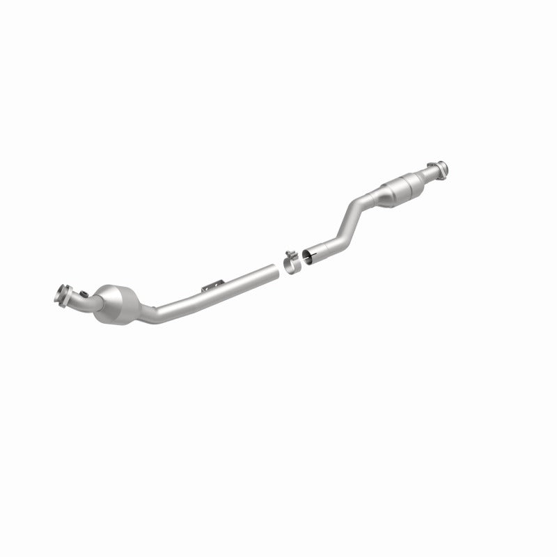 MagnaFlow Direct Fit Catalytic Converter 00-02 Mercedes E430 4.3L