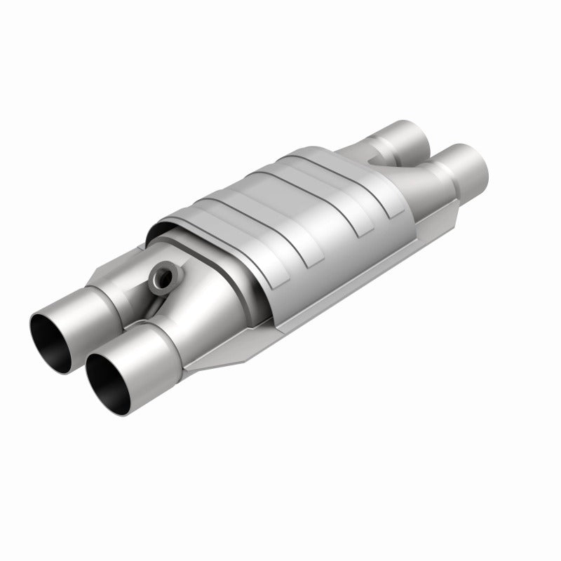 MagnaFlow Universal Catalytic Converter 2 D/D W/O2 Boss