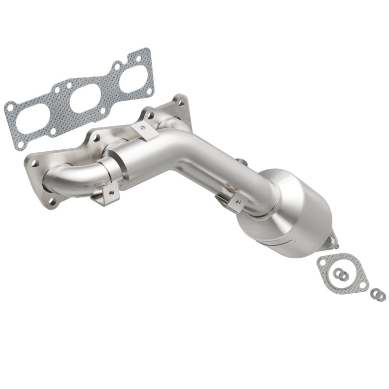 MagnaFlow Direct Fit Catalytic Converter 10-12 Hyundai Genesis 3.8L