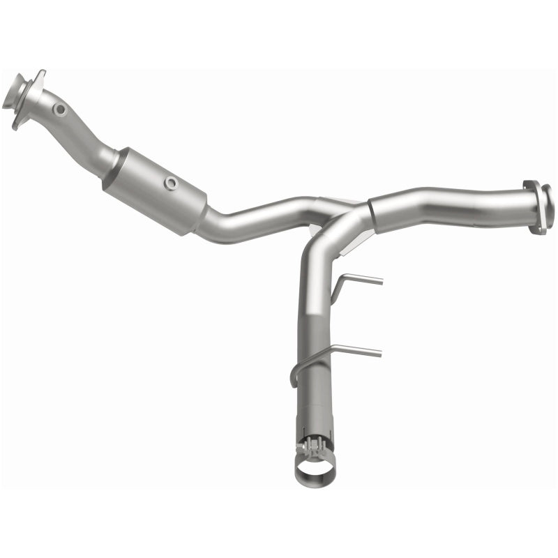 MagnaFlow Direct Fit Catalytic Converter 15-17 Ford Expedition V6 3.5 OEM Underbody