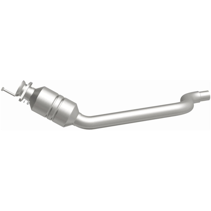 MagnaFlow Direct Fit Catalytic Converter 10-12 Jaguar XF 5.0L