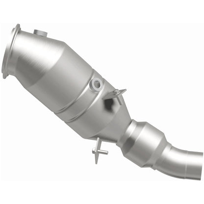 MagnaFlow Direct Fit Catalytic Converter 2014 228i 2.0L Close Coupled