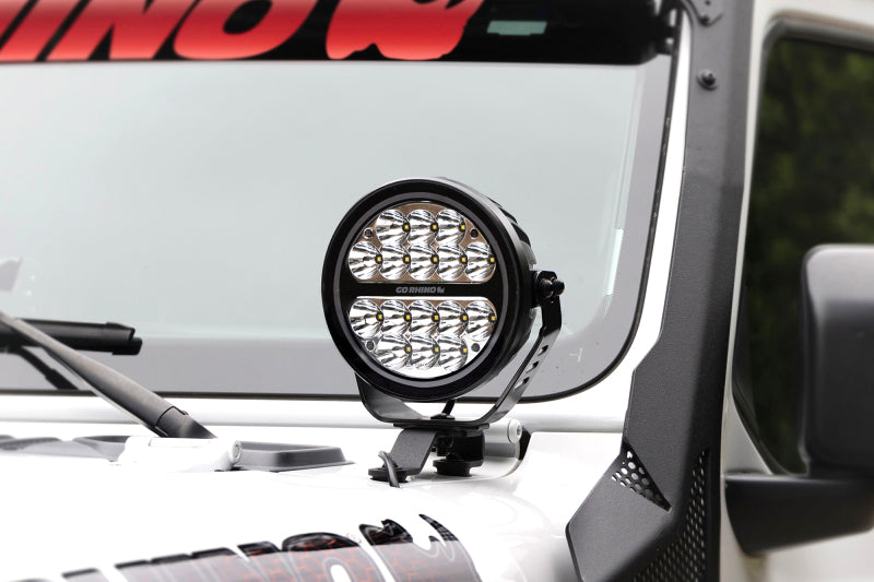 Go Rhino Xplor Blackout Series Round LED Spot Light Beam w/DRL (Surface/Thread Stud Mnt) 7in. - Blk