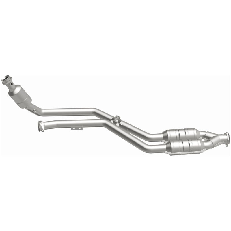 MagnaFlow Direct Fit Catalytic Converter 99-00 Mercedes CLK320 3.2L