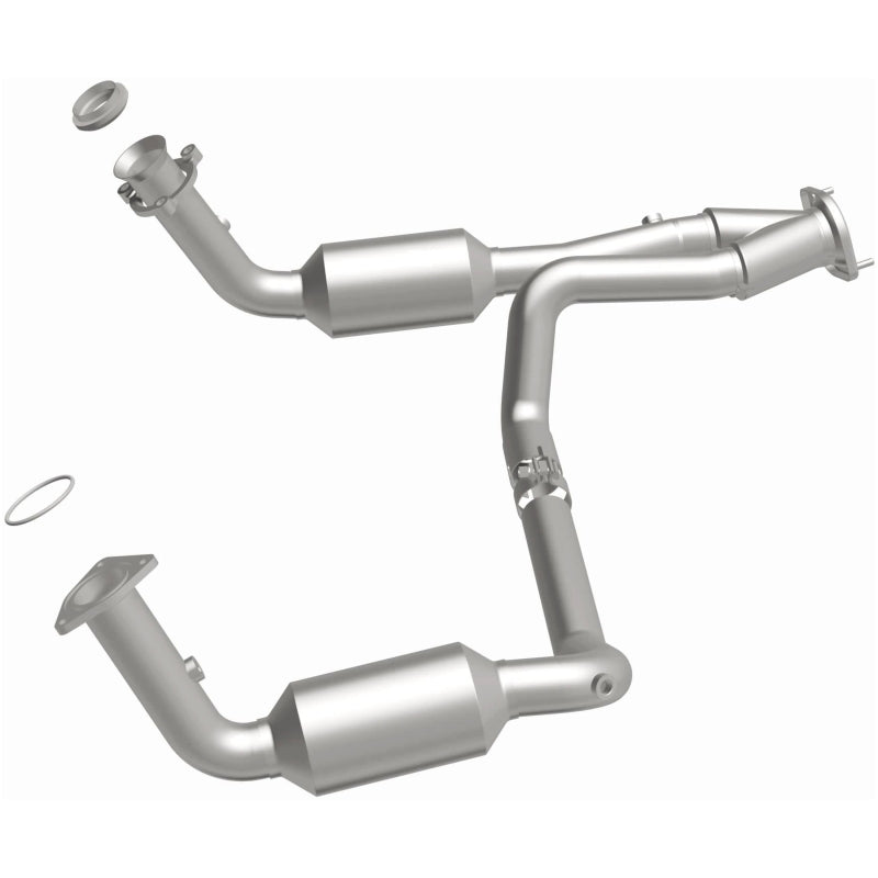 MagnaFlow 04-06 Chevrolet Silverado 1500 5.3L Direct Fit Catalytic Converter