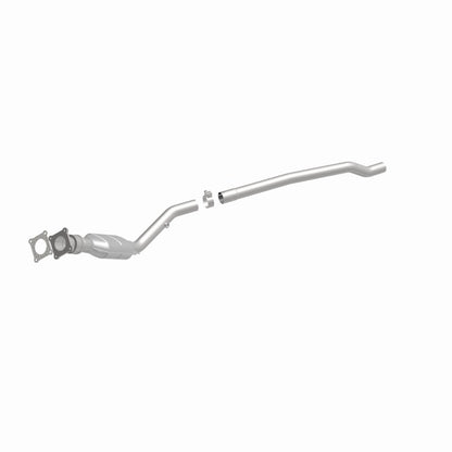 MagnaFlow Direct Fit Catalytic Converter 96-00 Caravan-Voyager 2.4L