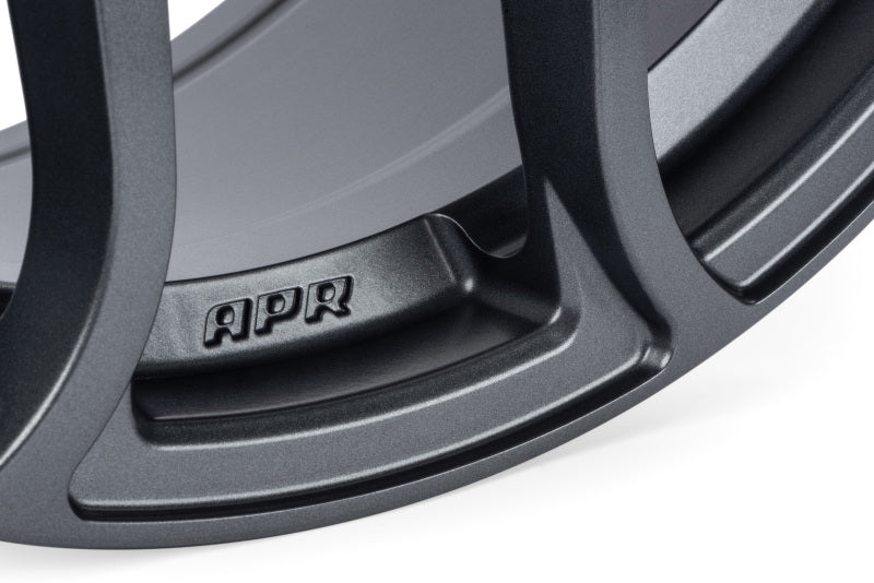 APR A01 Flow Formed 20x9.0 / 5x112 / ET42 / 66.5mm Bore / Gunmetal Grey Wheel