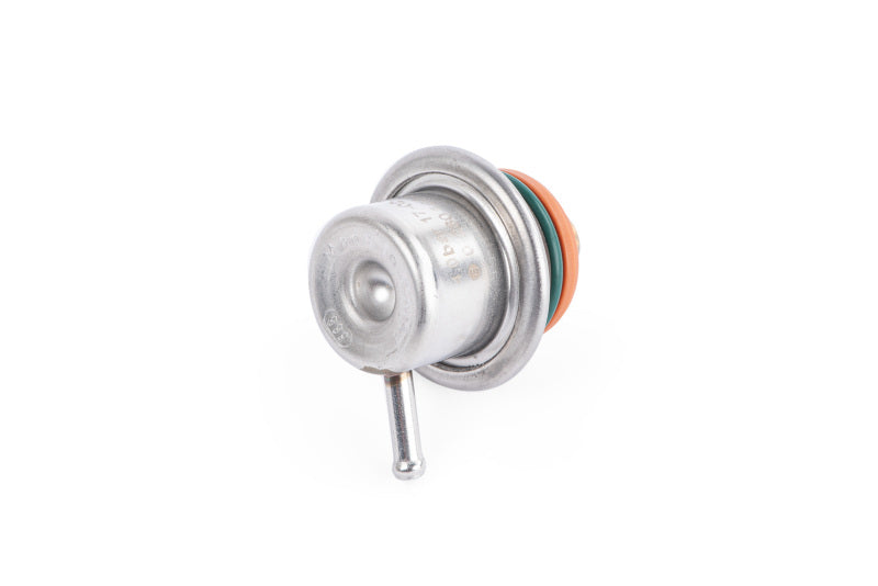 APR 00-06 Audi TT/TT Quattro/Volkswagen Golf 1.8T Fuel Pressure Regulator - 4 Bar