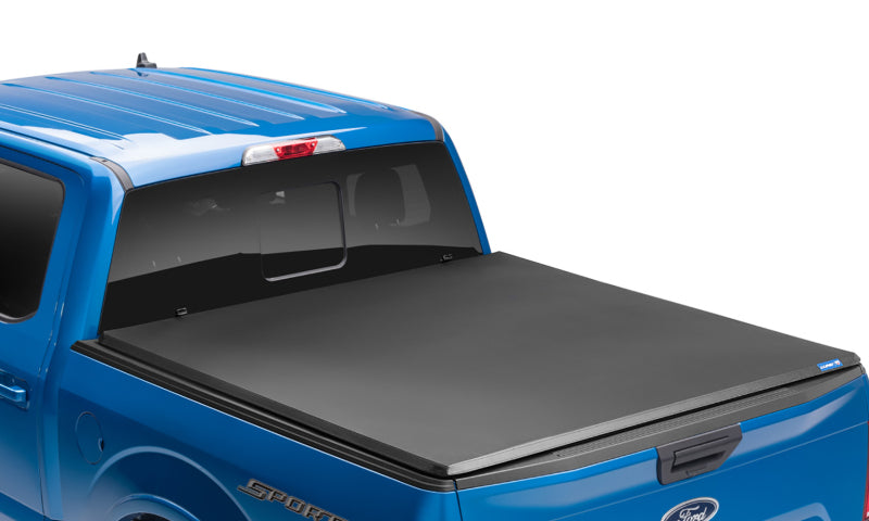 Lund 05-15 Toyota Tacoma (6ft. Bed) Genesis Tri-Fold Tonneau Cover - Black