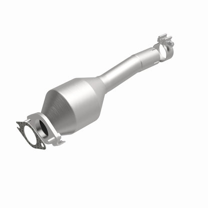 MagnaFlow Direct Fit Catalytic Converter 2010-2013 TRANSIT CONNECT 2.0 L Underbody