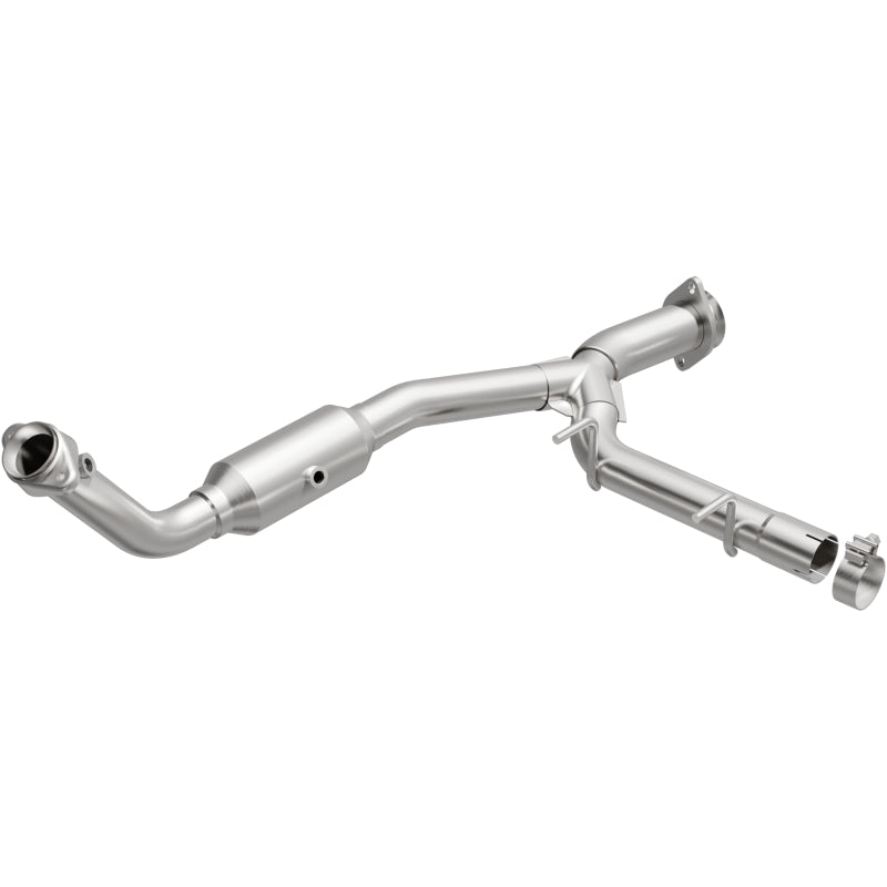 MagnaFlow 05-06 Ford Expedition 5.4L Direct Fit Converter