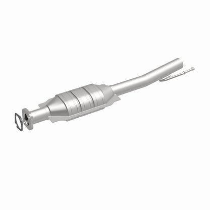 MagnaFlow Direct Fit Catalytic Converter 01-04 Escape 3.0L OEM