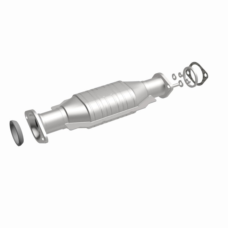 MagnaFlow Direct Fit Catalytic Converter 2003-2006 MONTERO 3.8 L Underbody
