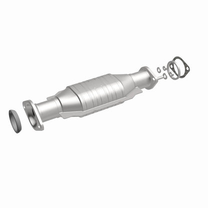 MagnaFlow Direct Fit Catalytic Converter 2003-2006 MONTERO 3.8 L Underbody