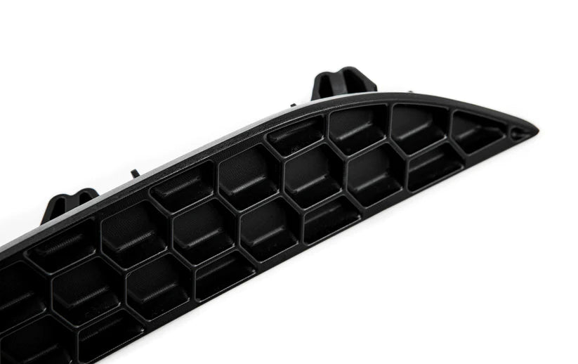 Acexxon R07-10-2 BMW F90 M5 Rear Reflector Insert Set - Honeycomb