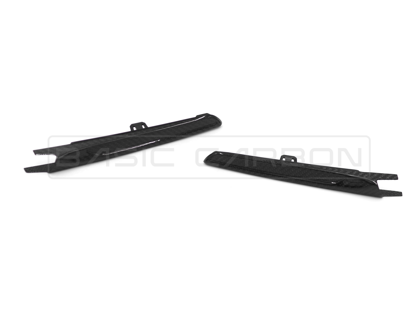 Basic Carbon BMW F80 F82 Pre-Preg Dry Carbon Fender Light Cover (M3 & M4) - ML Performance UK