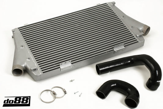 DO88 ICM-110-VEI4-S Opel Vectra C 2.0T 02-08 Intercooler Black hoses