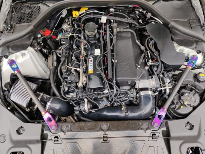 VTT-A9X-CAR-STRUT Toyota Supra A90/91 Carbon Fiber Strut Braces