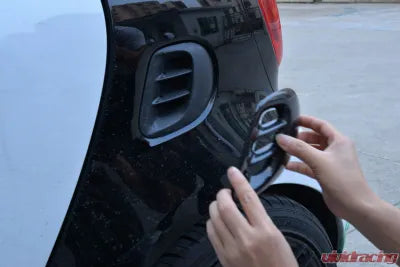 Vivid Racing VR-SMART-650 VR Aero Carbon Fiber Air Duct Vent Fender Trim Smart ForTwo Coupe 2016-2019