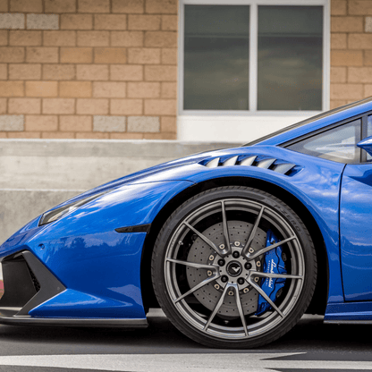 Vorsteiner 0940LOV Lamborghini Huracan Novara Edizione Aero Front Fenders w/Integrated Vents and Splash Shields (2x2 Gloss Carbon) | ML Performance