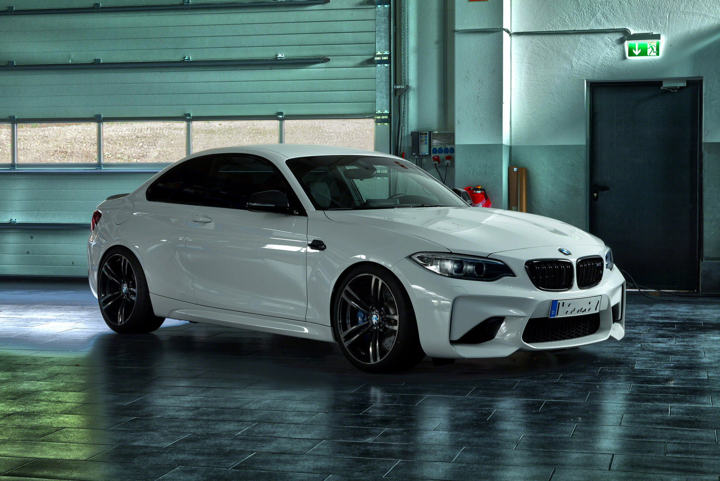 Capristo 02BM09903001 BMW M2 (F87) ECE Valved Exhaust with Mid-Silencer Spare Pipes and Stainless Tips (CES3) 