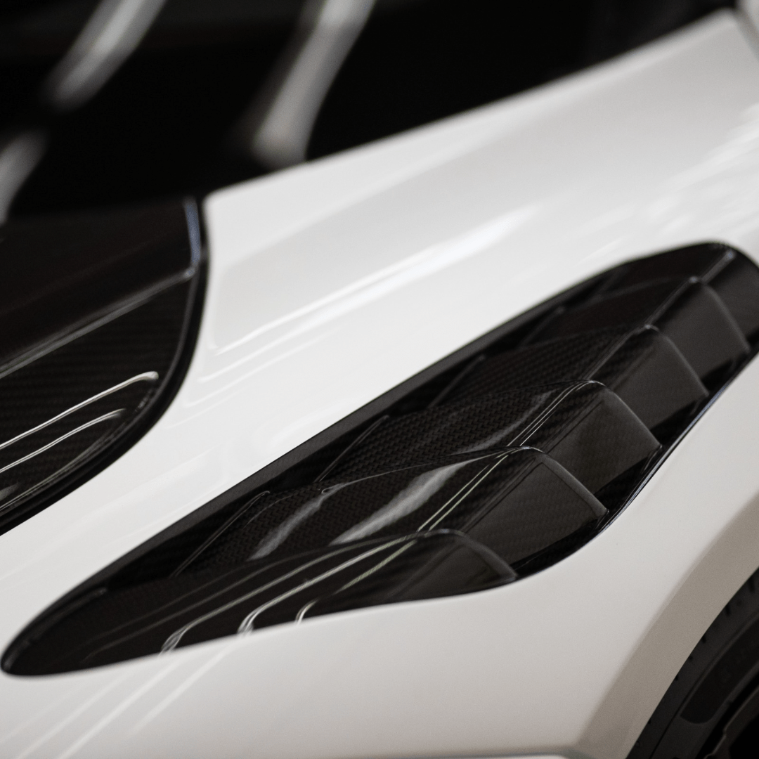Vorsteiner MVS2091 McLaren 720S Spyder Silverstone Edition Aero Front Fenders w/ Integrated Vents. | ML Performance