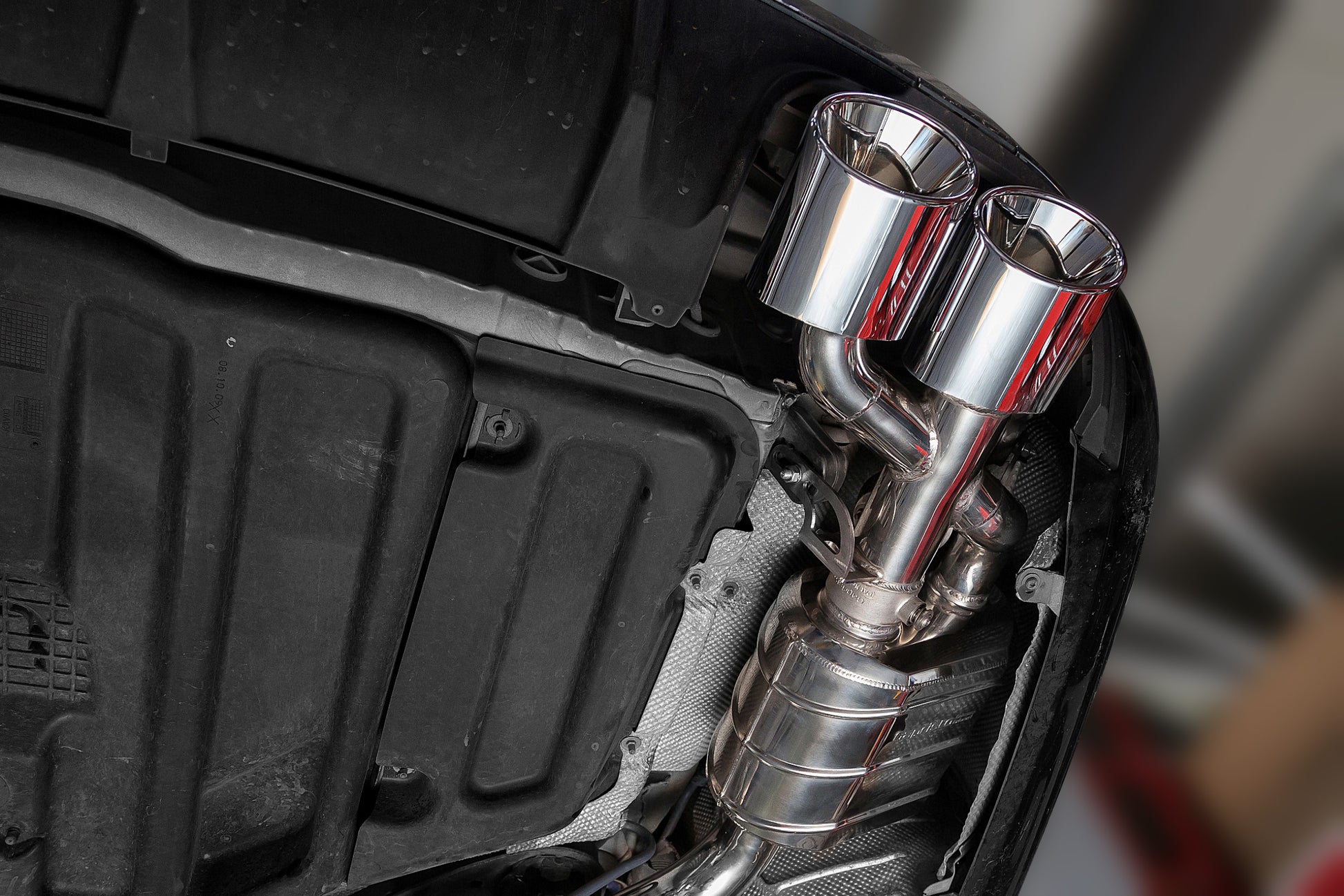 Capristo 02MB02003008 Mercedes AMG C63 (W204) Valved Exhaust with Mid-Silencer Delete Pipes (CES3) 