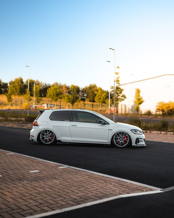 Zaero ZA-GMK7-GTI-BK VW GOLF GTI MK7.5 GLOSS BLACK BODY KIT