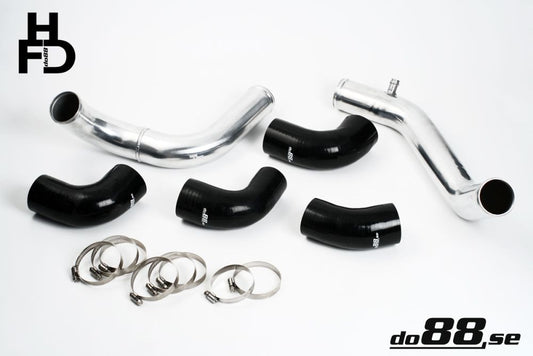 DO88 TR-940-S-63 Volvo 7/940 Turbo Center Connection pipe kit, black hoses, standard TB