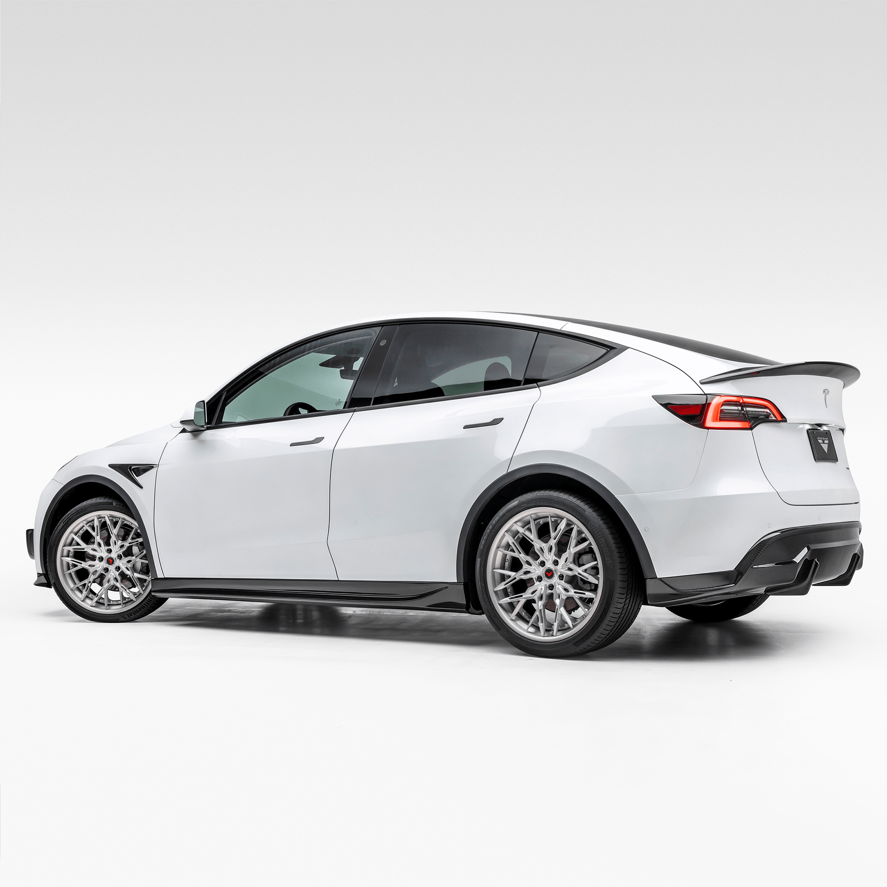 Vorsteiner TEV2030 Tesla Model Y Aero Side Skirts | ML Performance