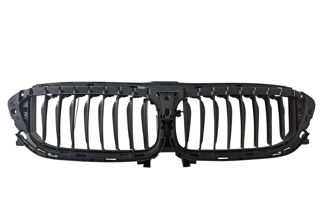 VAICO V203840 Front Panel | ML Performance Car Parts
