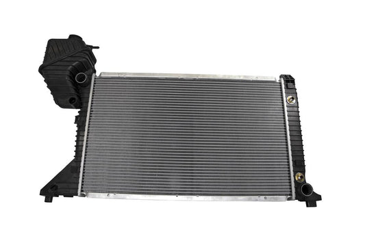 VEMO V25-60-3013 Radiator, Engine Cooling | ML Performance Car Parts