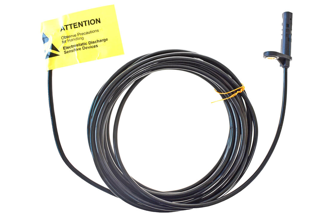 VEMO V30-72-0058 Sensor, Wheel Speed